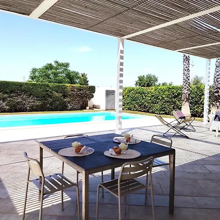 Lina's Garden Villa